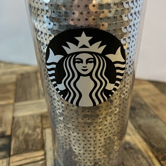 Starbucks 24 Oz Holiday 2017 Silver Sequins Cold Tumbler - Picture 4 of 9